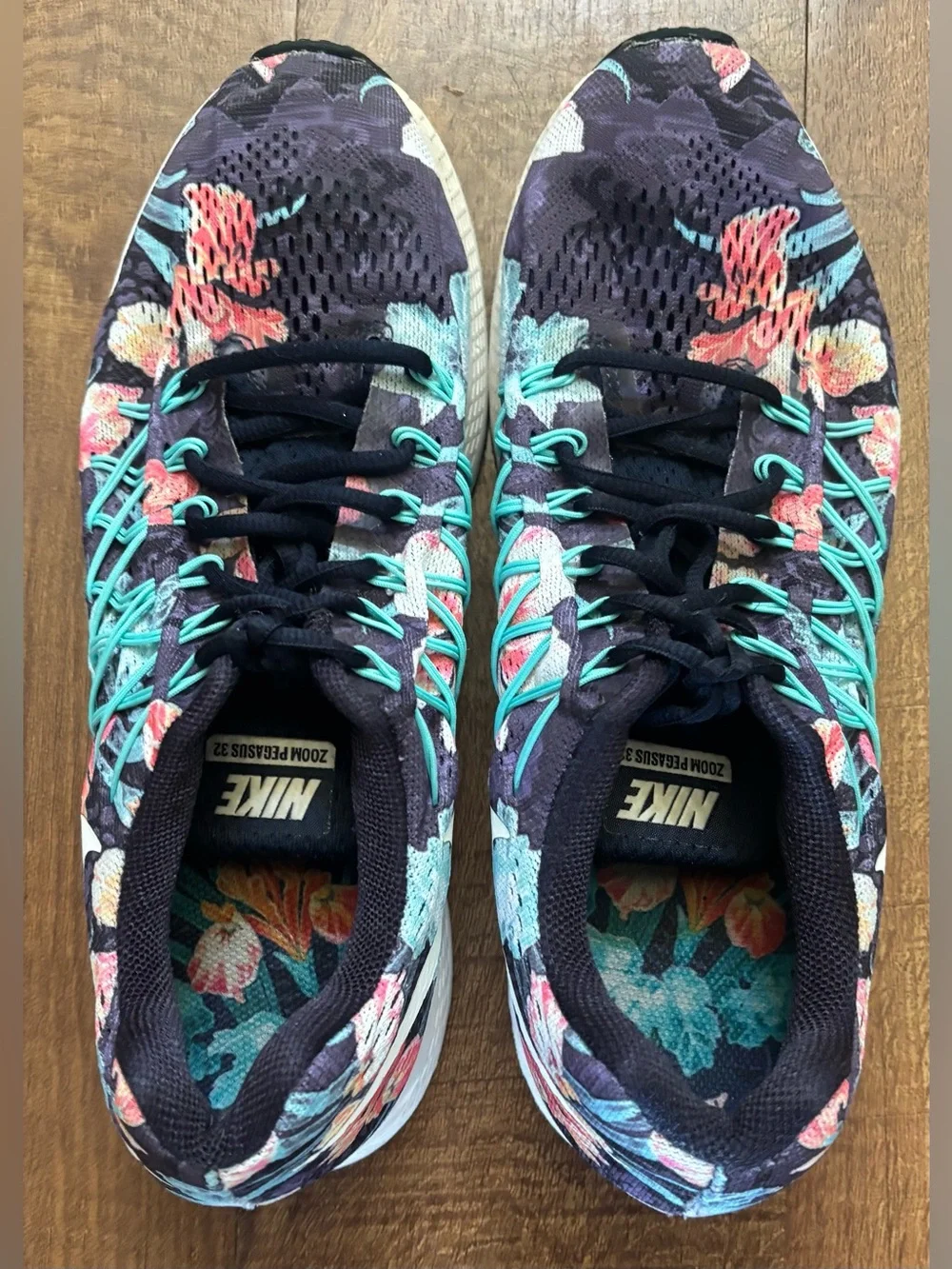 Nike Zoom Pegasus 32 “photosynthesis”men’s run athletic shoes Sz 10.5 or 10 1/2